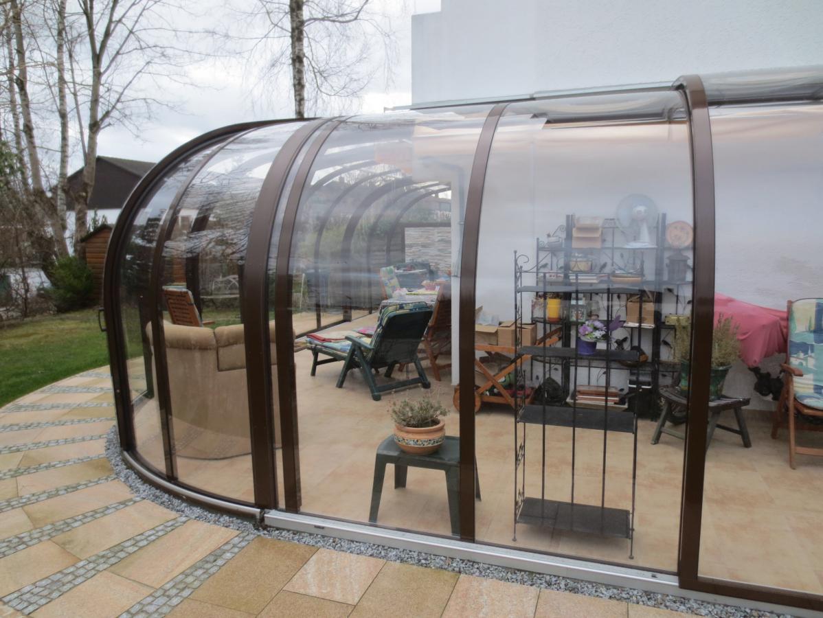 Abri de terrasse rétractable I Abri véranda télescopique avec rotonde I Modèle PERLE JURALU
