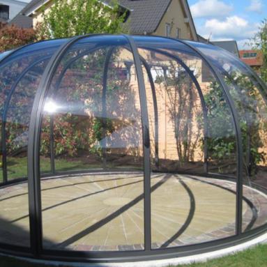 Abri de spa coulissant I abri de spa rotonde mobile I Modèle Kiosk Juralu
