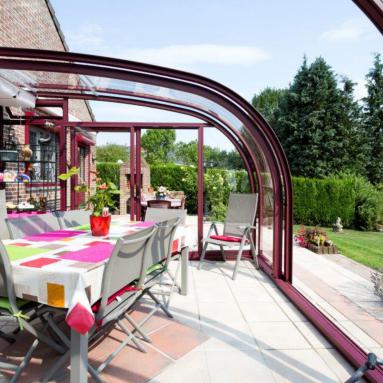 Abri de terrasse telescopique I Abri véranda arrondie rétractable I Modèle SAPHIR JURALU
