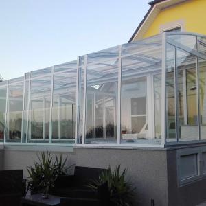 Pergola mobile de type véranda coulissante transparente TOPAZ

