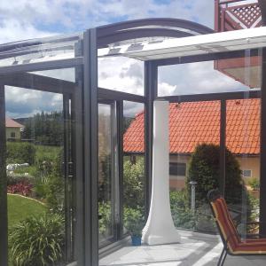 Véranda télescopique verre sécurit modèle TOPAZ
